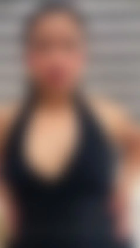 I'm already online to please you 😈 by alana-smithh