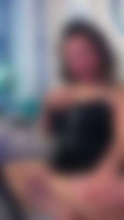 Hey honey! Guess who's back? Your fav cute girl ❤️ by alana-smithh