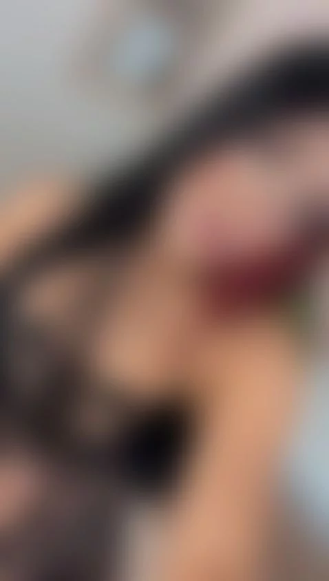 SMILEE🥰 by caroline23