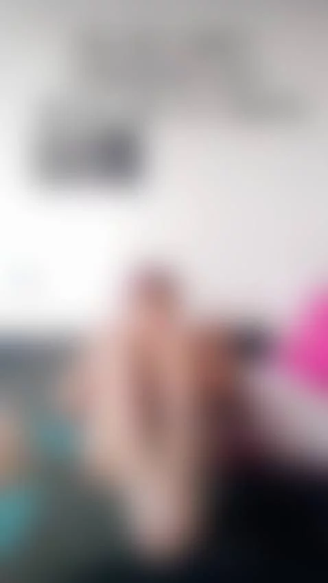 🍑🍑🍑🍑 by camilah