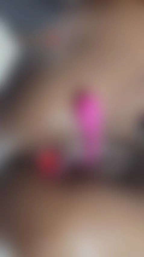 🥵🥵🥵🍑🍑🍑 by camilah