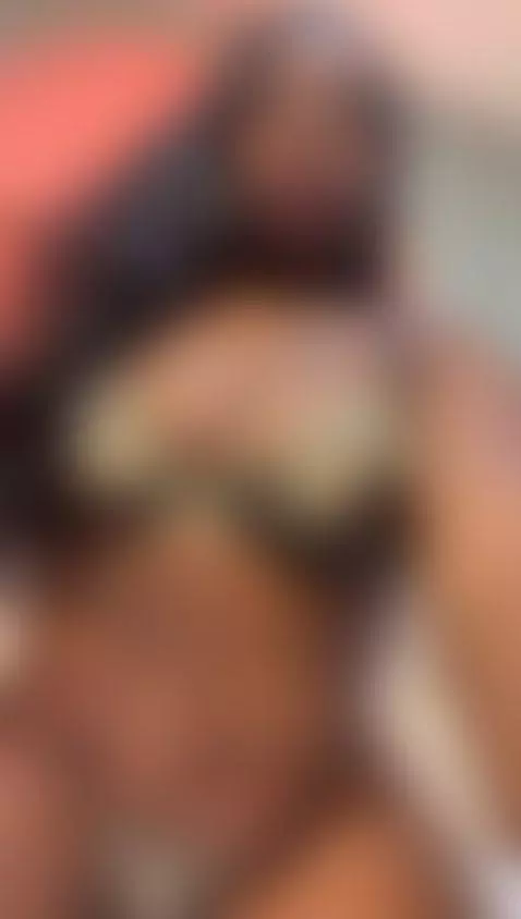 I'm not yours, but you like to dream that I am by christinbrown