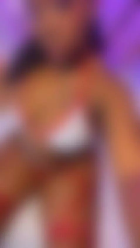 I'm not one to seek attention... but if you give it to me, I... by christinbrown