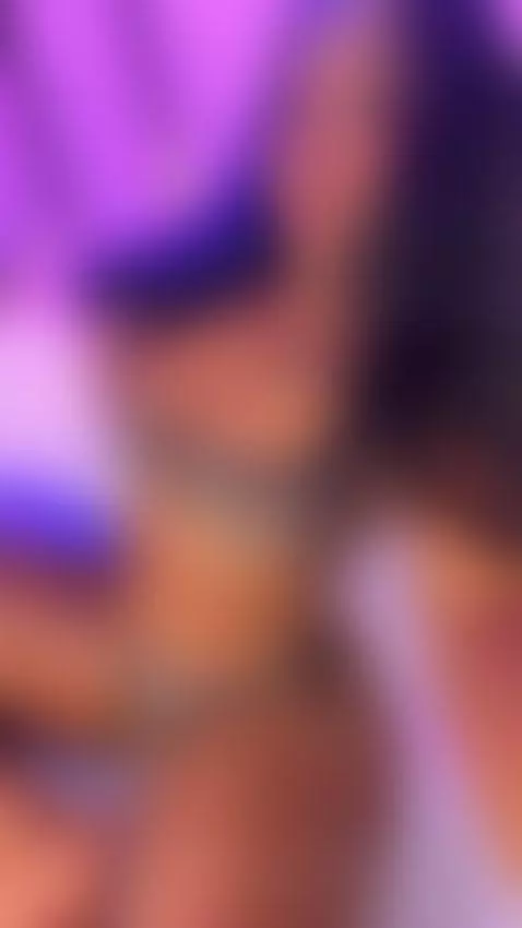 come look for me and let's play to get horny 😈🥵 by christinbrown