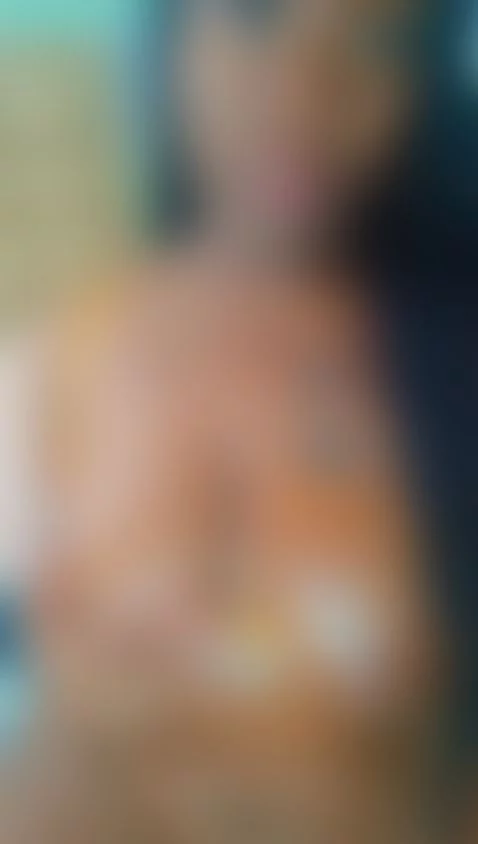 you like my bigboobs ? by christinbrown