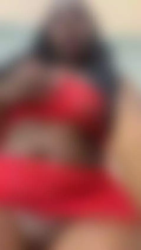 my room is online now, come open legs by christinbrown