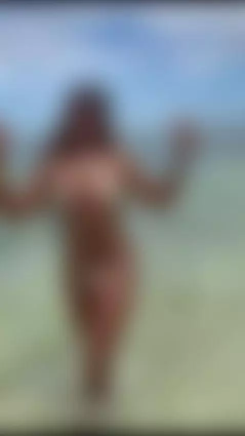 hottest on the beach by nyakimgold