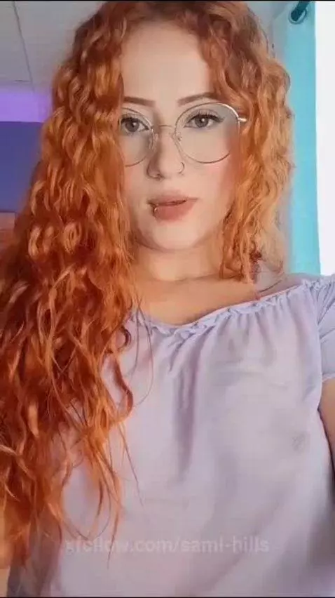 Hi everyone!! I send you a kiss because I know you make my d... by sami-hills