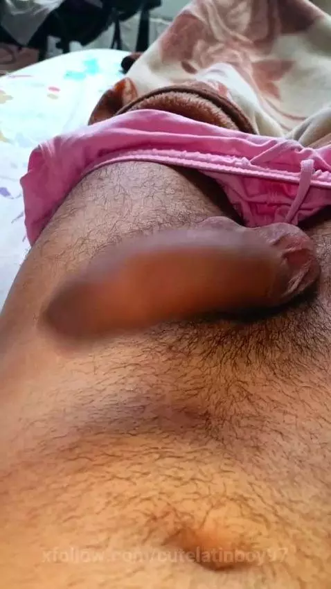 I woke up so hard 🥵 by cutelatinboy97