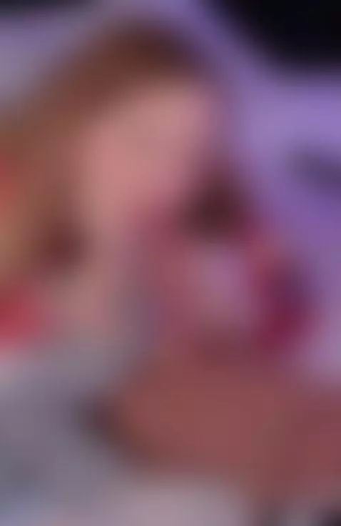 suckdildo, curvy, redhair by carolinawinter