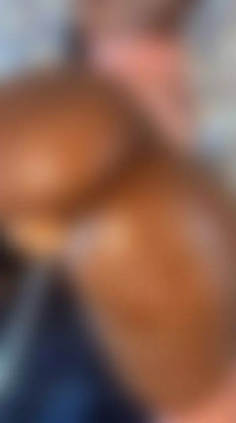 Live, my fucking machine dominates me... come in and enjoy💦🍑... by maryyjohnson