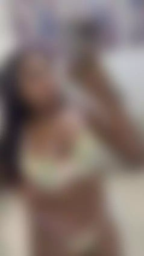 https://www.camsoda.com/es/maryyjohnson by maryyjohnson