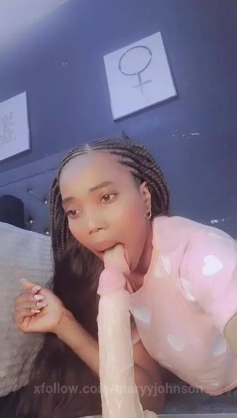 Wanna feed me with you cum? by maryyjohnson