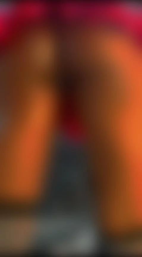 Perfect ebony !! by maryyjohnson