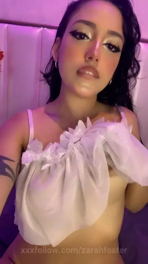 👅 I love how my fingers disappear inside me… wanna see how d... by zarahfoster