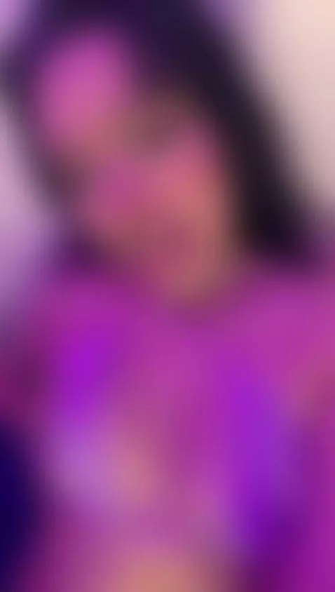 All eyes on me… are you ready? 💋 by zarahfoster