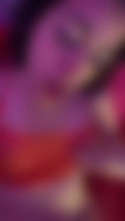 Sexy, slim, hot and with an insatiable desire to fuck you an... by zarahfoster