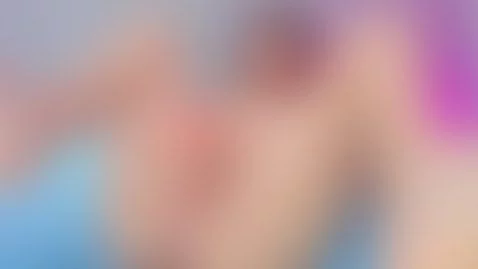 Online now! 💞 by zarahfoster