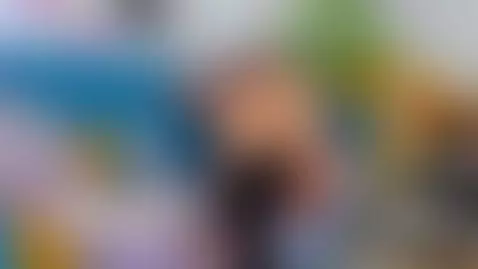 Can I play with my feet on you?😈 I'll see you online by laurenhills