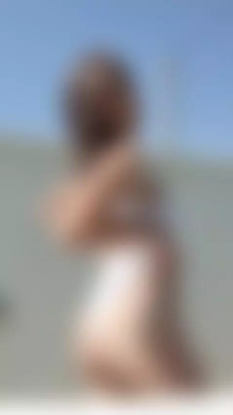 Enjoy the good view   and come tonight in my room for more p... by adoralynn