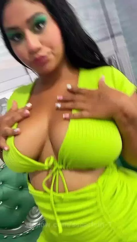 Let my imagination fly and make me yours, I want to be a sla... by sscarleth-1