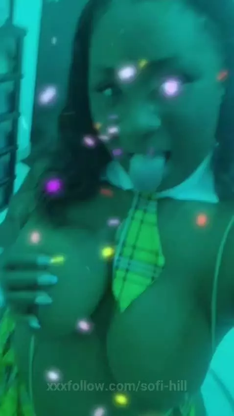 freeuse, cumsluts, holdthemoan by sofi-hill