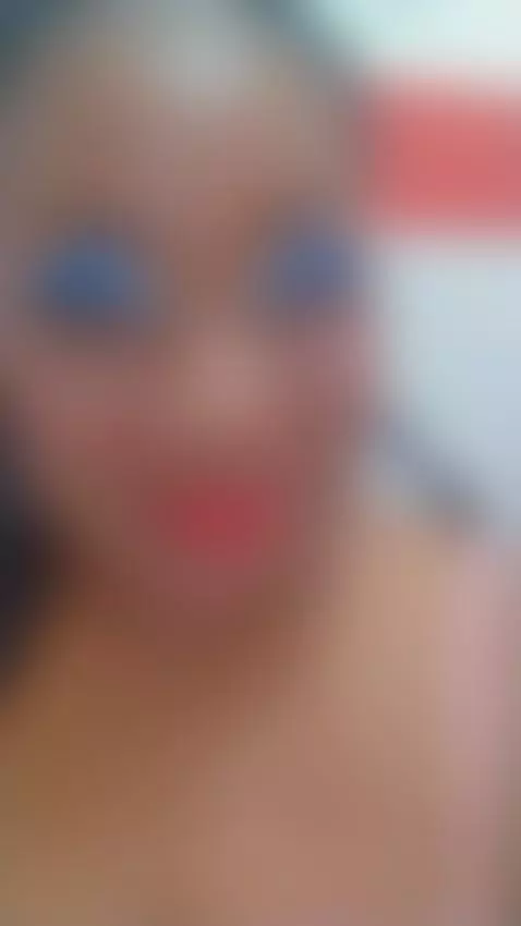 Every curve of mine wants your attention…🍑🔥 https://www.cams... by sofi-hill