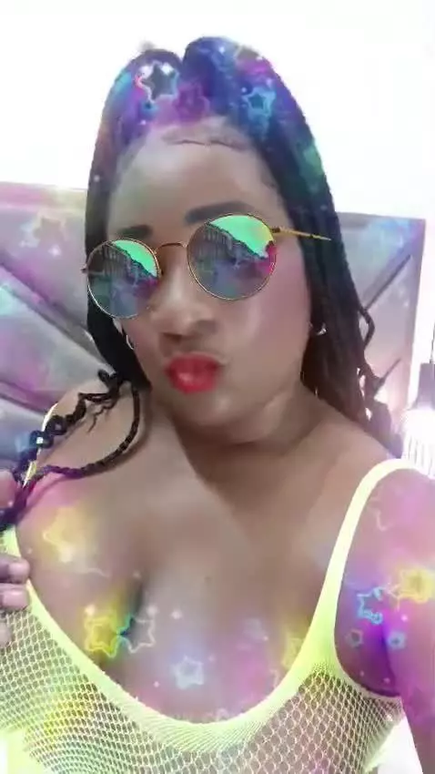 ready to make you lose control 💦https://www.camsoda.com/sofi... by sofi-hill