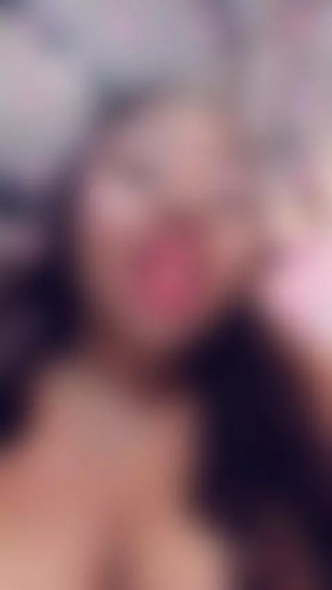 curves that deserve a second look ❤️‍🔥👀 by sofi-hill