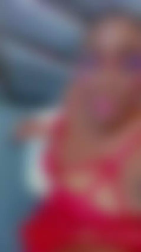 Live now!! by sofi-hill