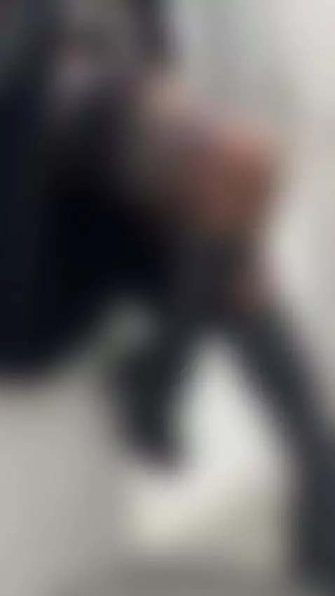 online now by jaaadeee