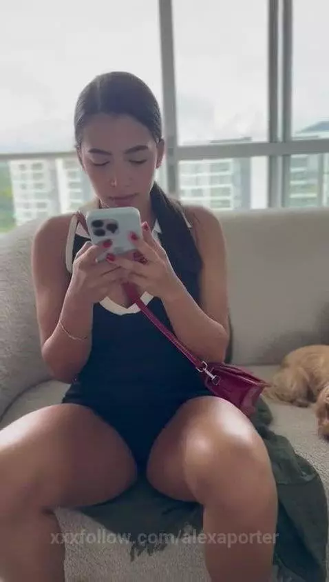 While I was on my phone, he started recording my pussy. by alexaporter