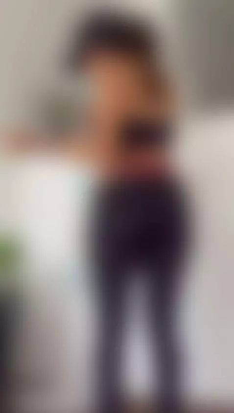 True beauty lies in those spontaneous moments. 💫 by alexaporter