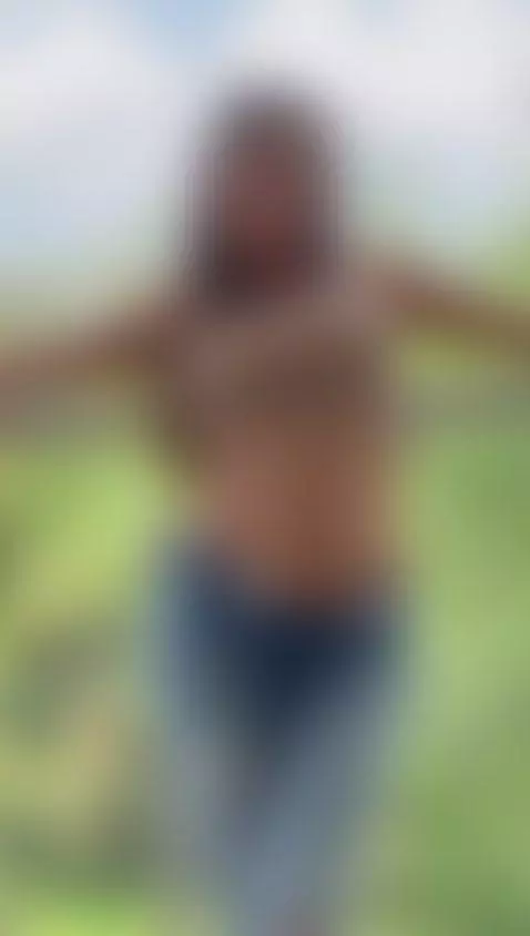 💃✨ This slow hip dance has me captivated! 💖🎶 I loved every s... by alexaporter