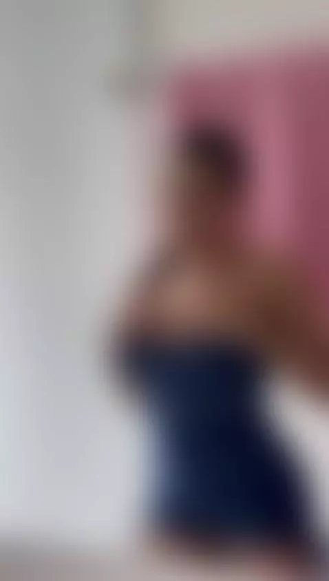 Taking off my clothes after a long day at the gym. 😓 by alexaporter