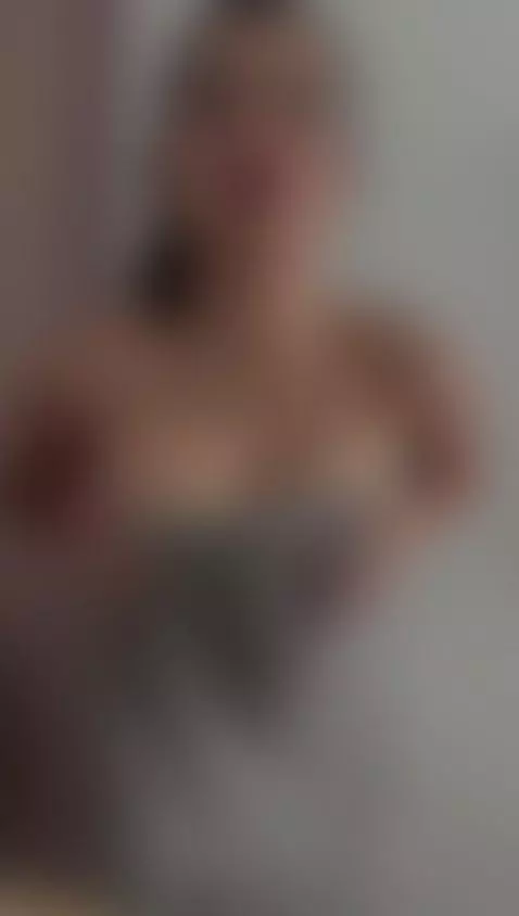 the towel covering and adorning my figure 💘 by alexaporter