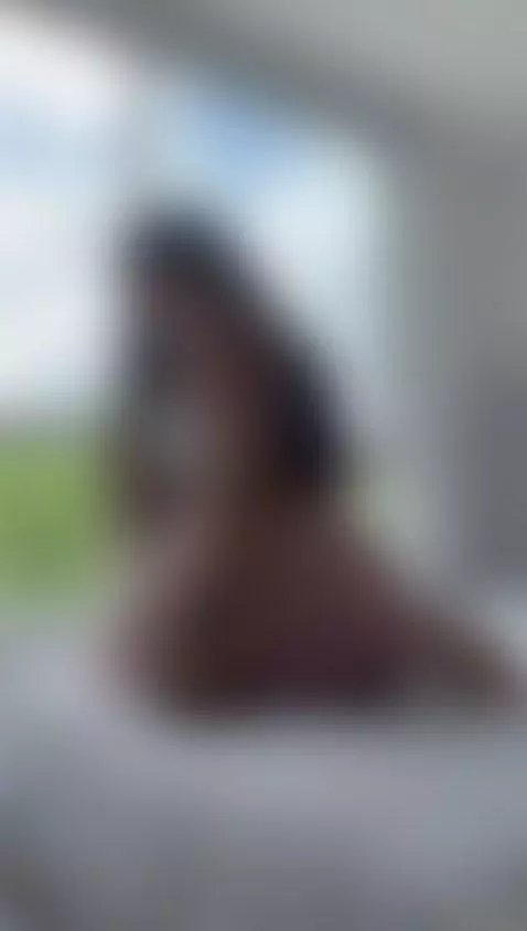 I think someone was watching me from outside. 😓 by alexaporter