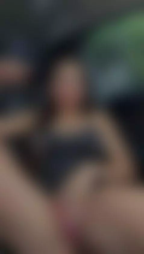 Perfect black and red combination by alexaporter