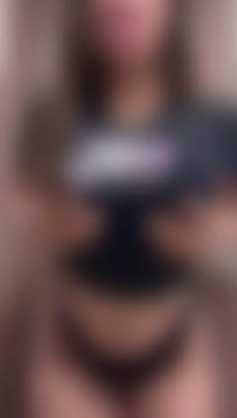 breasts and tongue by alexaporter