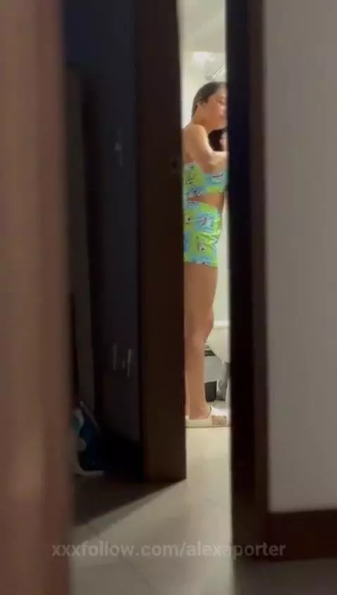 someone spying on me, in nightclothes by alexaporter