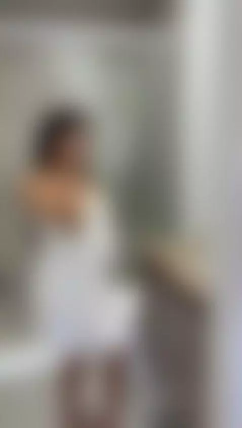 make - up .. by alexaporter