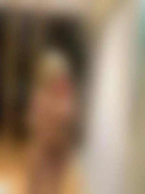 in the hotell ... by alexaporter