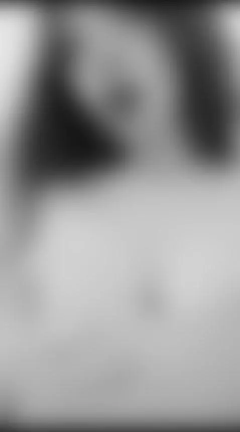 Hello guys! Today i'm very horny 😈 Come and take a control o... by leahcollins