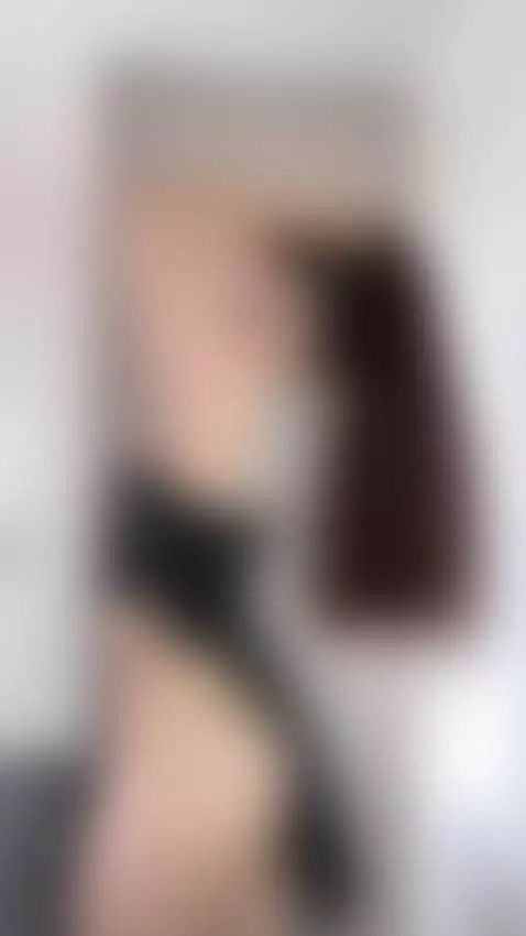 Do you think you could cum looking at my hair?🍆💦🤔 by marianagomez7