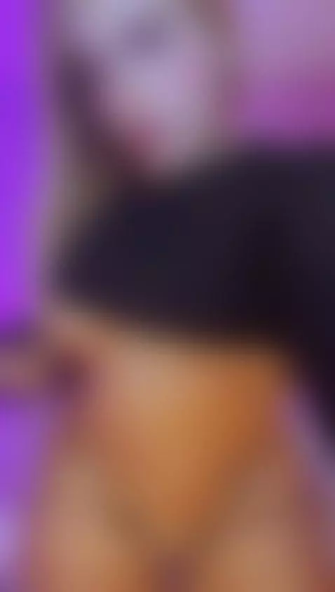 Online now ! Come on play together and help me to do a big e... by antonellafox3