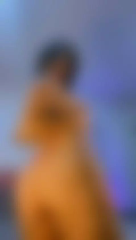 My body speaks... do you understand it? 🍑🙈💥 by emmafernandez