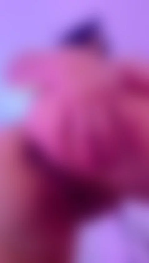 remember to follow me guys by emmafernandez