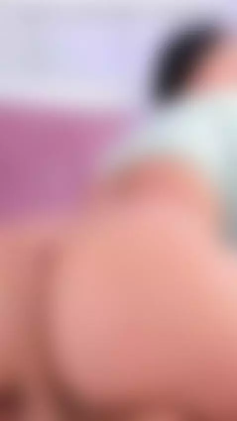 Hot girl here!! by ahincale