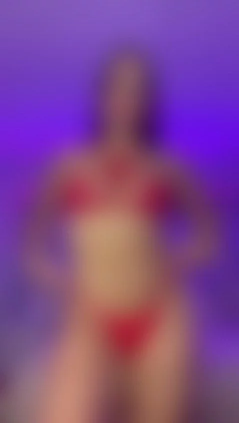 lets have fun here 🍑 by valentinapineda