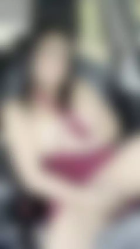 Finguering on my car !!the queen of exhibitionism!! 🔥 Follow... by karla-hudsson